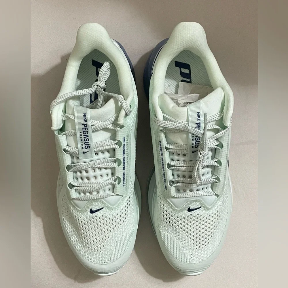 Nike Pegasus Premium Sneakers Barely Green and Blue Void 9.5 Women’s 8 Men’s